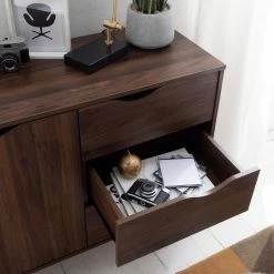 Mørteens Sideboard Gjora - Gummibaum teilmassiv - Walnuss -Möbel Verkäufe 2024 1000123698 190325 11253100016 GALLERYIMAGES P000000001000123698