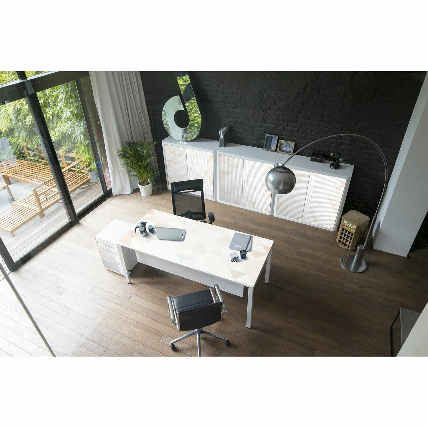 EasyOffice by Paperflow Schreibtisch easyDesk Color I - Weiß - Breite: 140 cm 4 EasyOffice by Paperflow Schreibtisch easyDesk Color I - Weiß - Breite: 140 cm – Bild 2