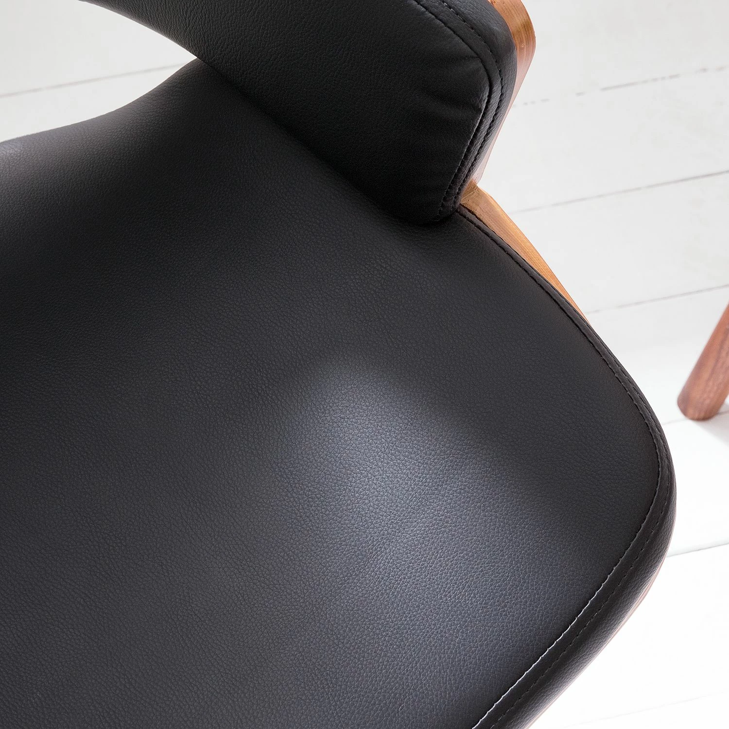 Studio Copenhagen Bürodrehstuhl Elzito - Kunstleder / Stahl - Schwarz / Chrom 8 Studio Copenhagen Bürodrehstuhl Elzito - Kunstleder / Stahl - Schwarz / Chrom – Bild 6