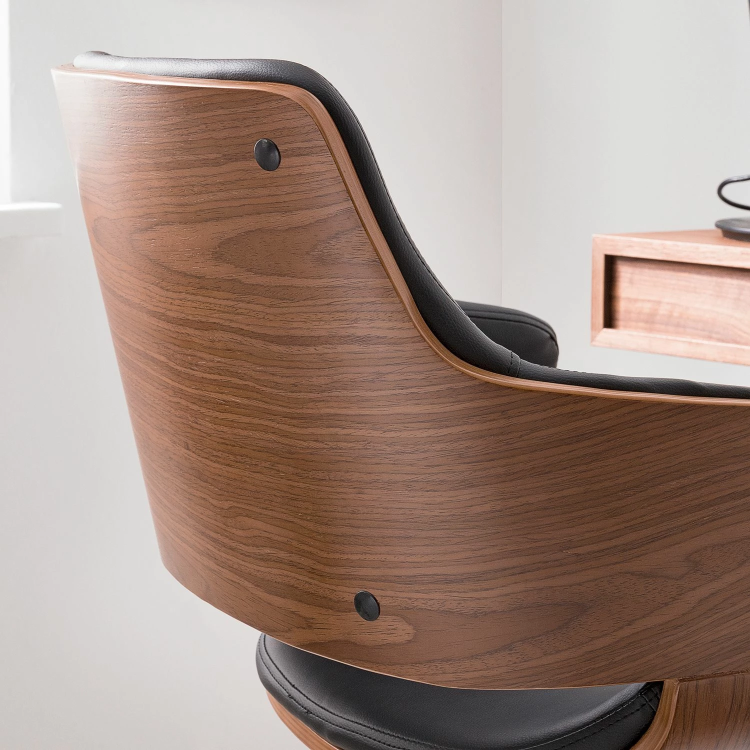 Studio Copenhagen Bürodrehstuhl Elzito - Kunstleder / Stahl - Schwarz / Chrom 12 Studio Copenhagen Bürodrehstuhl Elzito - Kunstleder / Stahl - Schwarz / Chrom – Bild 10