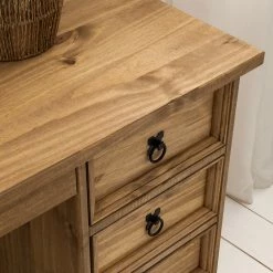 Maison Belfort Schreibtisch Finca Rustica I - Kiefer massiv - Kiefer Natur 28 Maison Belfort Schreibtisch Finca Rustica I - Kiefer massiv - Kiefer Natur -Möbel Verkäufe 2024 1000178037 200506 14205800004 DETAILS P000000001000178037