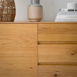 Ars Natura Sideboard Nozza II - Echtholzfurnier - Eiche / Schwarz 27 Ars Natura Sideboard Nozza II - Echtholzfurnier - Eiche / Schwarz -Möbel Verkäufe 2024 1000182814 200306 14374700004 MOOD DETAILS P000000001000182814 mood