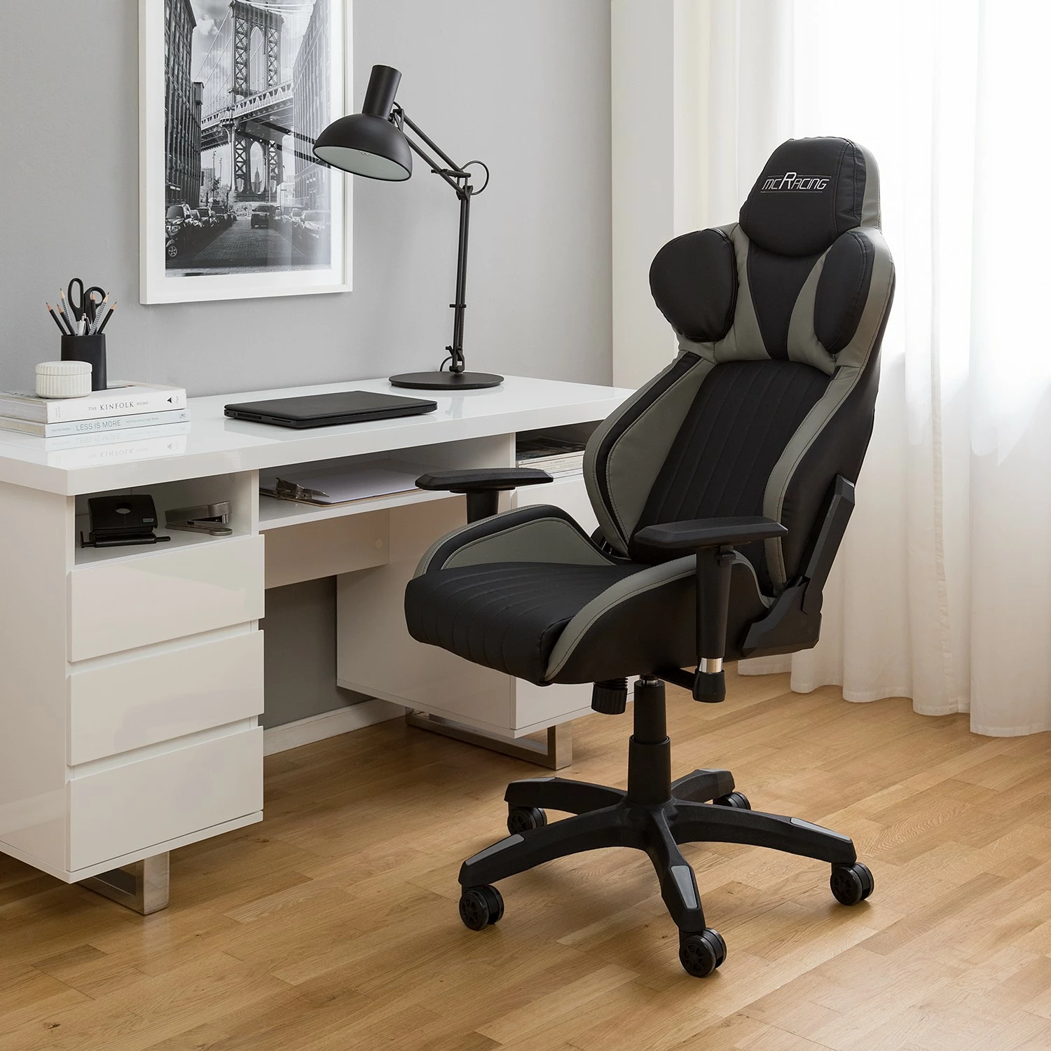 Furnitive Gaming Chair mcRacing II - Kunstleder / Kunststoff - Schwarz 3 Furnitive Gaming Chair mcRacing II - Kunstleder / Kunststoff - Schwarz – Bild 2