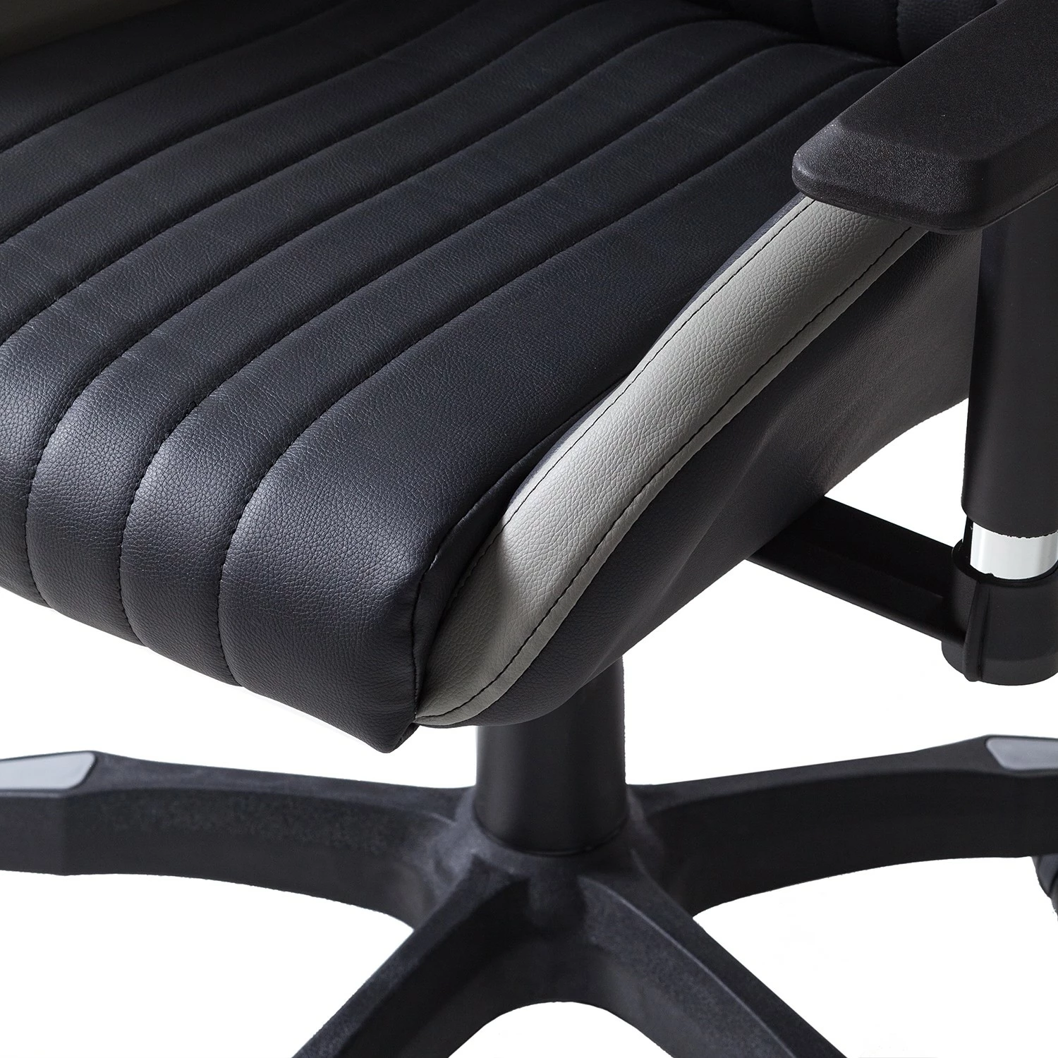 Furnitive Gaming Chair mcRacing II - Kunstleder / Kunststoff - Schwarz 16 Furnitive Gaming Chair mcRacing II - Kunstleder / Kunststoff - Schwarz – Bild 15