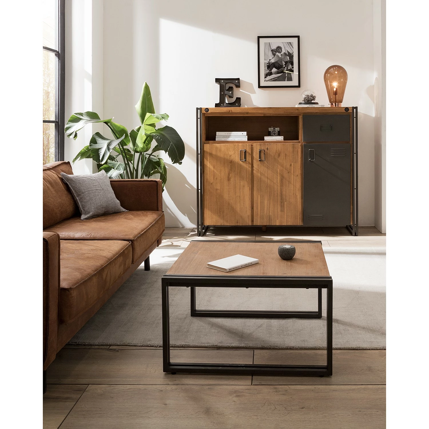 Ars manufacti Sideboard Manchester VII - Akazie massiv / Metall - Akazie / Anthrazit 4 Ars manufacti Sideboard Manchester VII - Akazie massiv / Metall - Akazie / Anthrazit – Bild 2