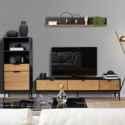 Studio Copenhagen Regal Xavi - Echtholzfurnier / Metall - Eiche / Eiche Schwarz -Möbel Verkäufe 2024 1000218026 220107 12570000066 MOOD DETAILS P000000001000218026 mood