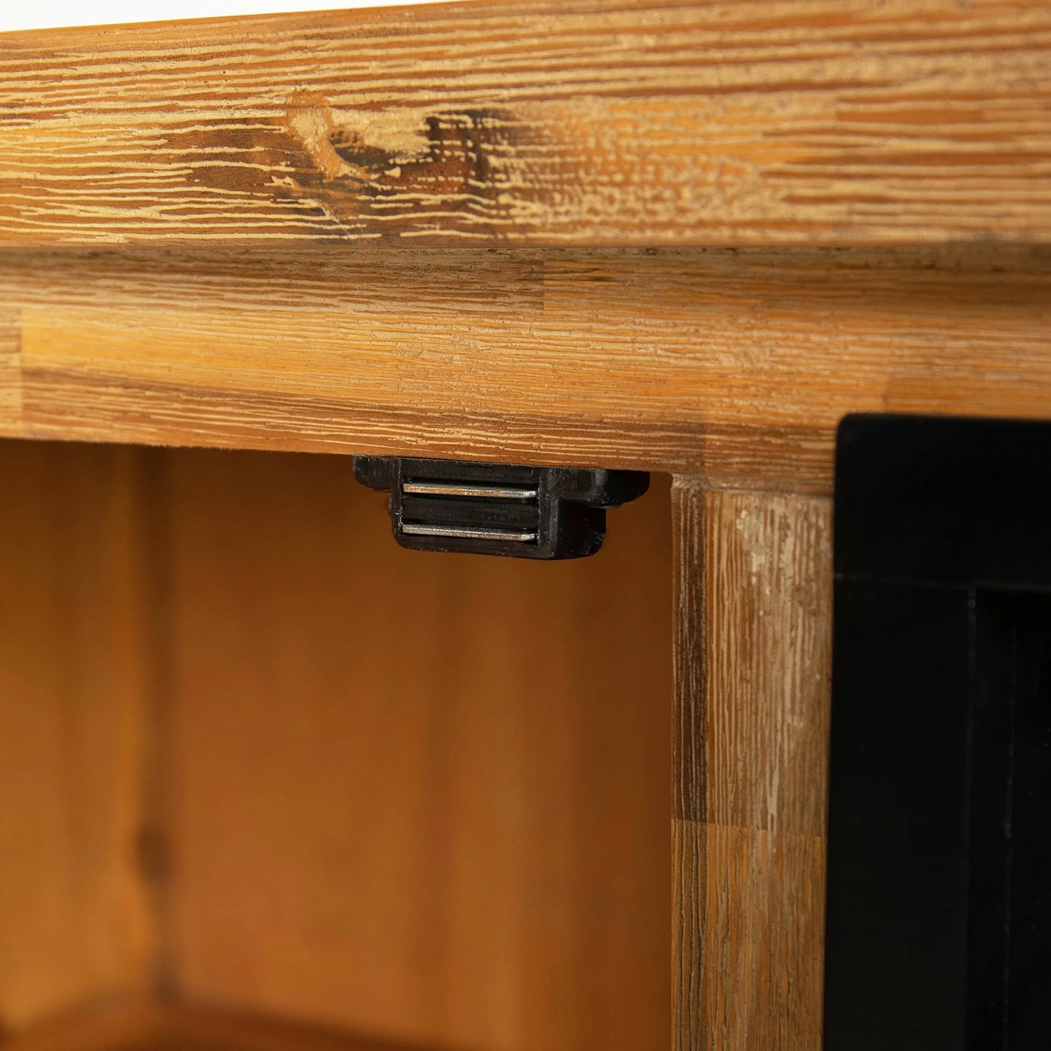Ars manufacti Sideboard Urban Industry I - Akazie teilmassiv / Metall - Akazie / Schwarz 17 Ars manufacti Sideboard Urban Industry I - Akazie teilmassiv / Metall - Akazie / Schwarz – Bild 15