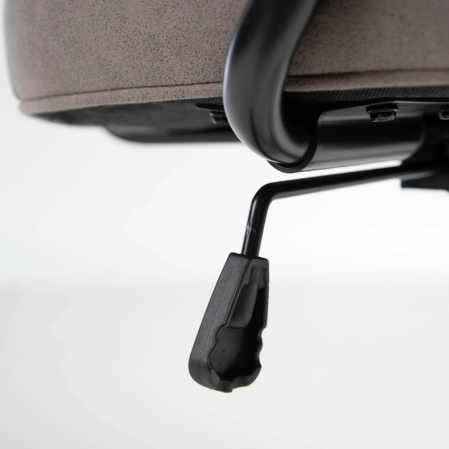 Furnitive Bürostuhl Orlu I - Microfaser / Eisen - Vintage Taupe / Schwarz 13 Furnitive Bürostuhl Orlu I - Microfaser / Eisen - Vintage Taupe / Schwarz – Bild 11