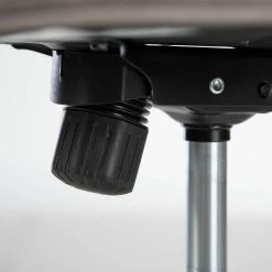 Furnitive Bürostuhl Orlu I - Microfaser / Eisen - Vintage Taupe / Schwarz 31 Furnitive Bürostuhl Orlu I - Microfaser / Eisen - Vintage Taupe / Schwarz -Möbel Verkäufe 2024 1000230752 220322 039 DETAILS P000000001000230752