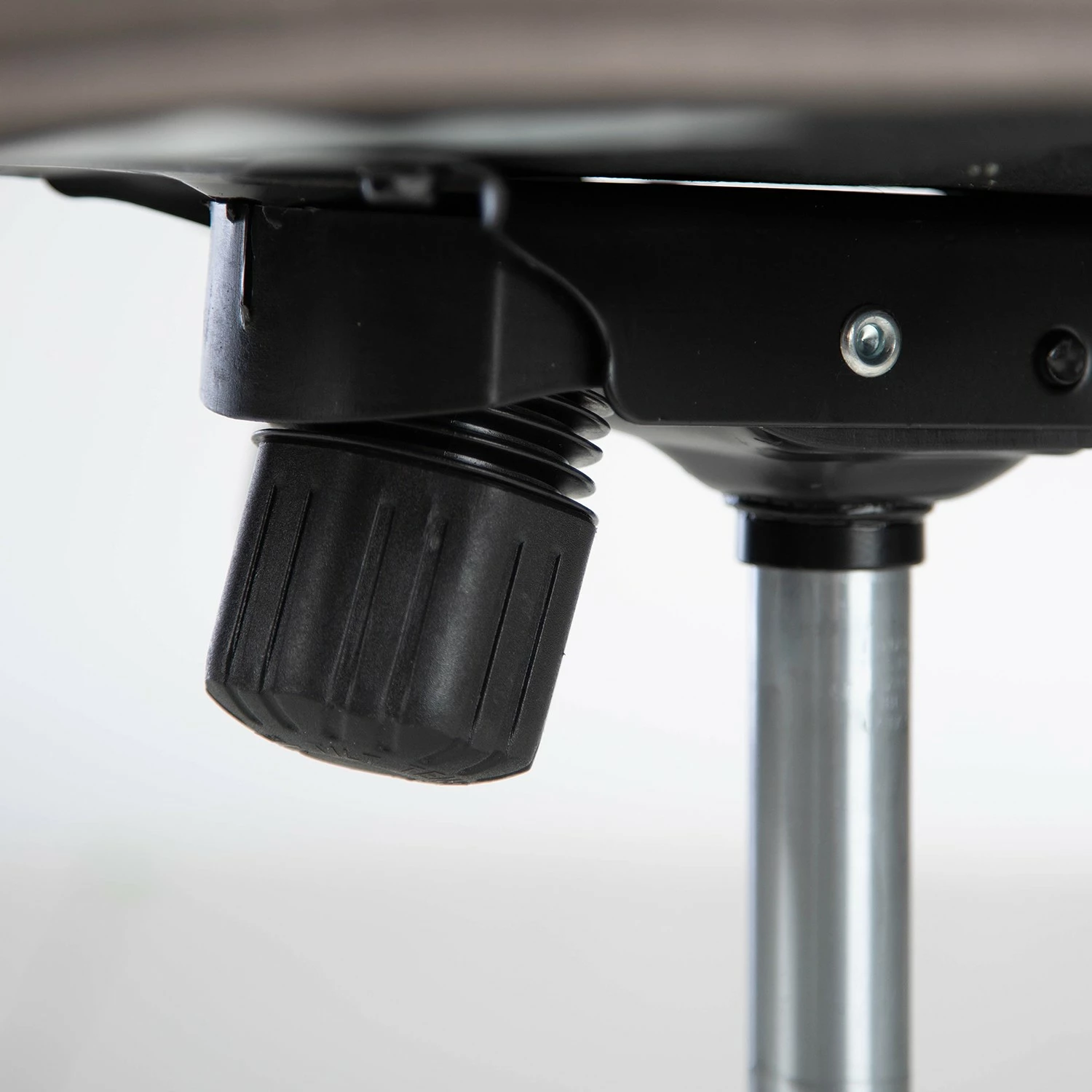 Furnitive Bürostuhl Orlu I - Microfaser / Eisen - Vintage Taupe / Schwarz 14 Furnitive Bürostuhl Orlu I - Microfaser / Eisen - Vintage Taupe / Schwarz – Bild 12