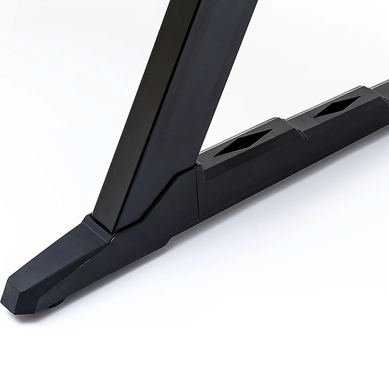 Furnitive Gaming Tisch mcRacing Basic 7 - Carbon Dekor / Schwarz 11 Furnitive Gaming Tisch mcRacing Basic 7 - Carbon Dekor / Schwarz – Bild 9