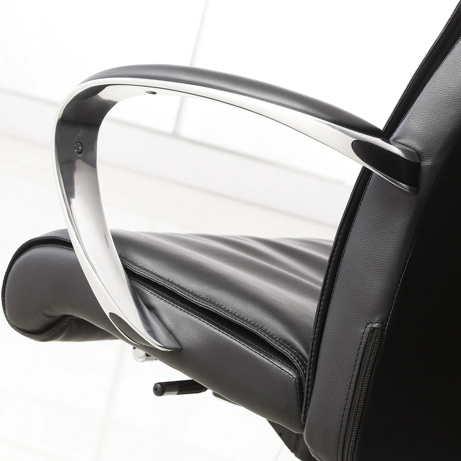 Loftscape Bürostuhl Iska - Echtleder / Aluminium - Schwarz / Chrom 4 Loftscape Bürostuhl Iska - Echtleder / Aluminium - Schwarz / Chrom – Bild 2