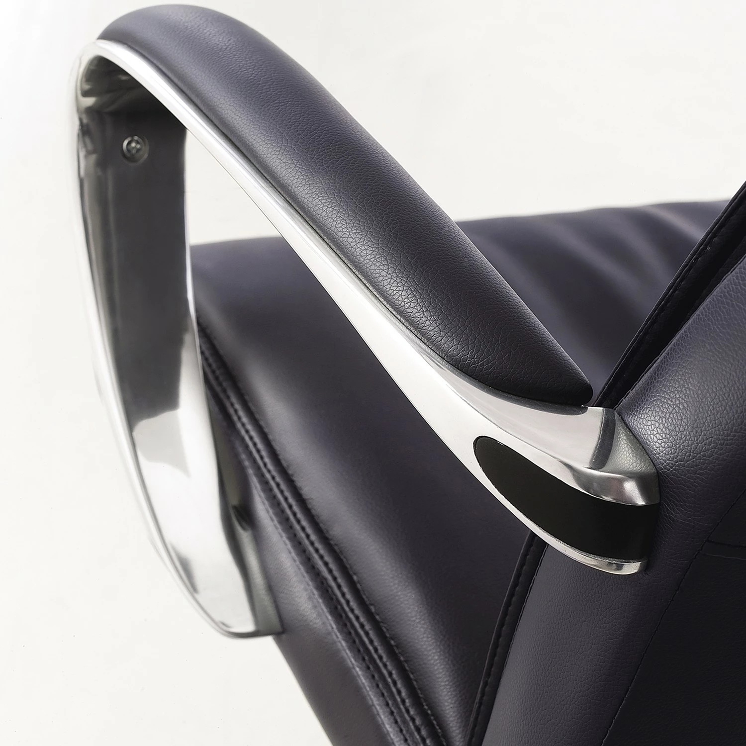 Loftscape Bürostuhl Iska - Echtleder / Aluminium - Schwarz / Chrom 5 Loftscape Bürostuhl Iska - Echtleder / Aluminium - Schwarz / Chrom – Bild 3