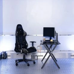 Fredriks LED Gaming Tisch Evinston - Schwarz 13 Fredriks LED Gaming Tisch Evinston - Schwarz -Möbel Verkäufe 2024 1000297637 211007 08054500060 MOOD DETAILS P000000001000297637 mood