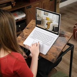 Red Living Laptoptisch Buxy - Eiche Rustikal Dekor / Schwarz -Möbel Verkäufe 2024 1000330250 220204 13344200023 MOOD DETAILS P000000001000330250 mood