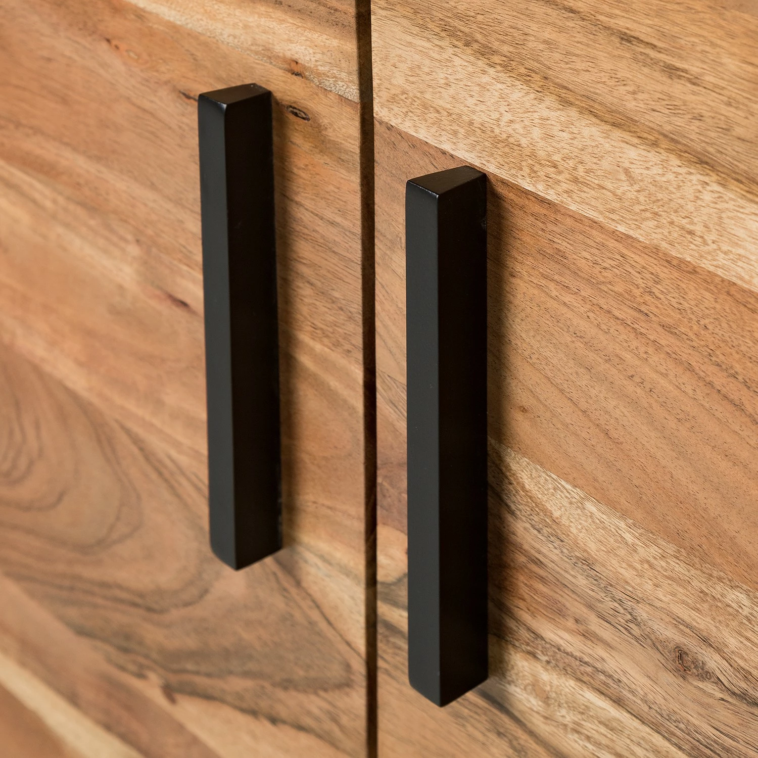 Ars manufacti Sideboard Woodson II - Akazie massiv / Metall - Akazie Hellbraun 16 Ars manufacti Sideboard Woodson II - Akazie massiv / Metall - Akazie Hellbraun – Bild 14