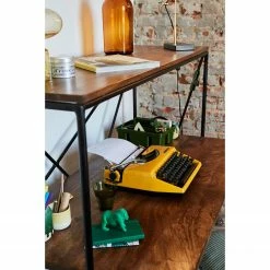 Tom Tailor Schreibtisch-Kombination Piketon I - Mango massiv / Aluminium - Mango / Schwarz 16 Tom Tailor Schreibtisch-Kombination Piketon I - Mango massiv / Aluminium - Mango / Schwarz -Möbel Verkäufe 2024 1000342408 220325 023 MOOD DETAILS P000000001000342408 mood