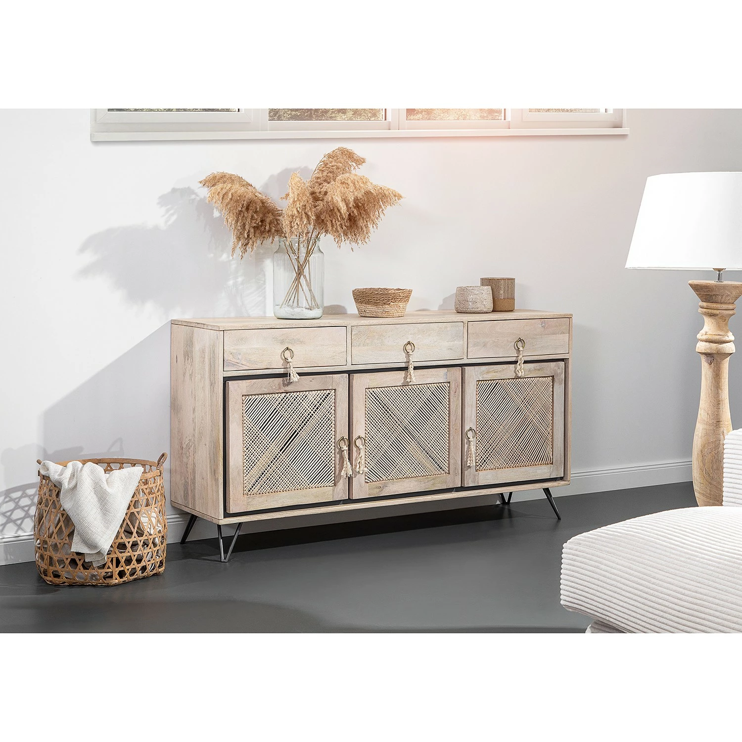 Ridgevalley Sideboard Lumby I - Mango massiv - Mango Hell / Grau 4 Ridgevalley Sideboard Lumby I - Mango massiv - Mango Hell / Grau – Bild 2