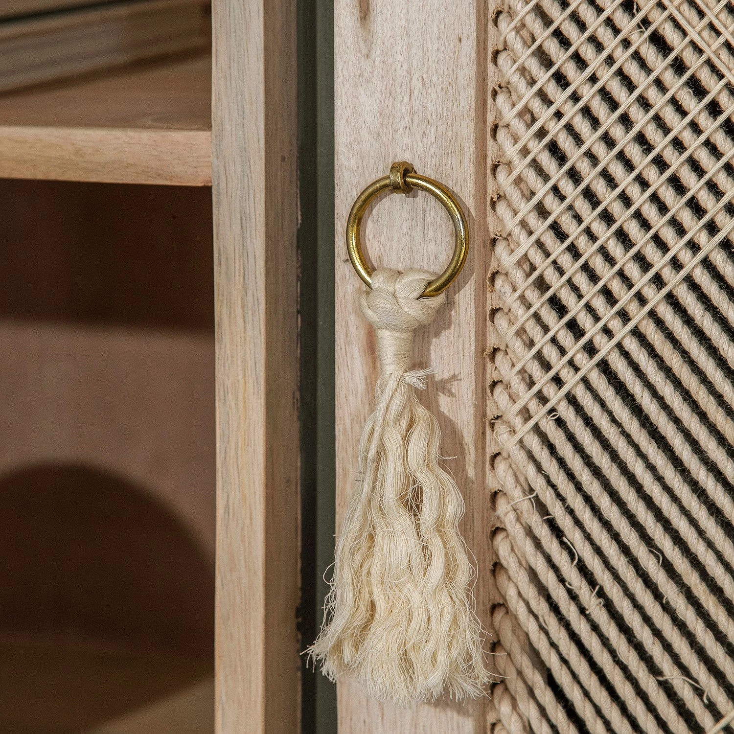 Ridgevalley Sideboard Lumby I - Mango massiv - Mango Hell / Grau 9 Ridgevalley Sideboard Lumby I - Mango massiv - Mango Hell / Grau – Bild 7