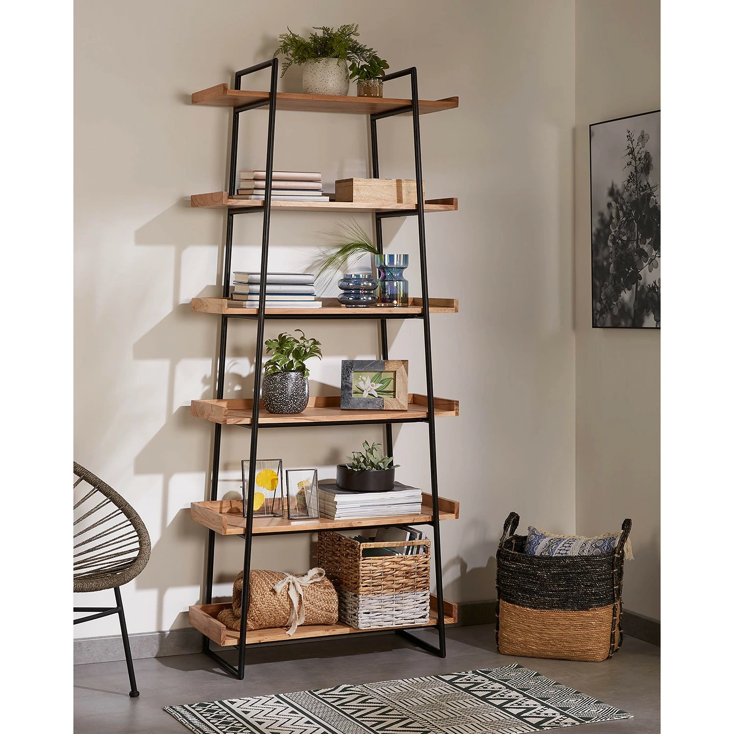 Red Living Regal Breitbride II - Akazie massiv / Metall - Akazie / Schwarz 4 Red Living Regal Breitbride II - Akazie massiv / Metall - Akazie / Schwarz – Bild 2