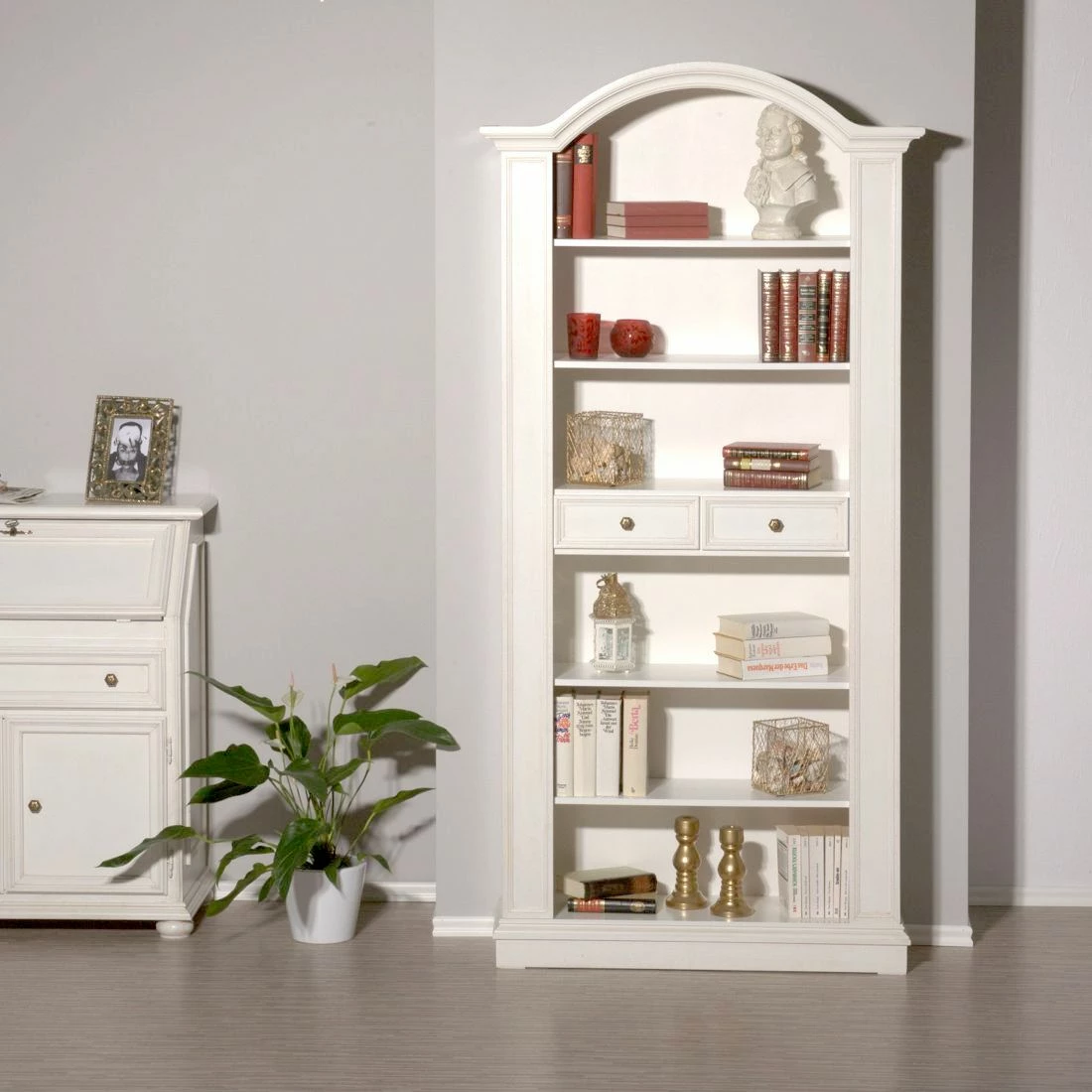 Montreux Regal Palmero - Antikweiß 4 Montreux Regal Palmero - Antikweiß – Bild 2