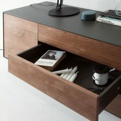 Eva Padberg Collection Sideboard Payara - Echtholzfurnier - Walnuss / Anthrazit -Möbel Verkäufe 2024 sideboard payara walnuss schwarz 4372584